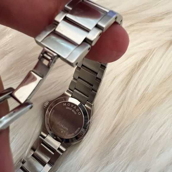 Movado Defio Blue Dial Ladies Watch - Picture 13 of 13